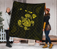 Hawaii Turtle Hibicus Map Premium Quilt - Yellow - Polynesian Pride