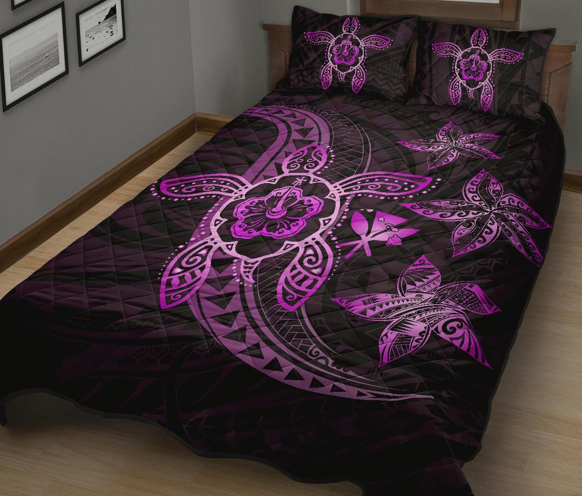 Kanaka Map Hibiscus Plumeria Turtle Art Pink Polynesian Quilt Bed Set - Polynesian Pride