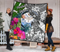 Marshall Islands Premium Quilt White - Turtle Plumeria Banana Leaf Crest - Polynesian Pride