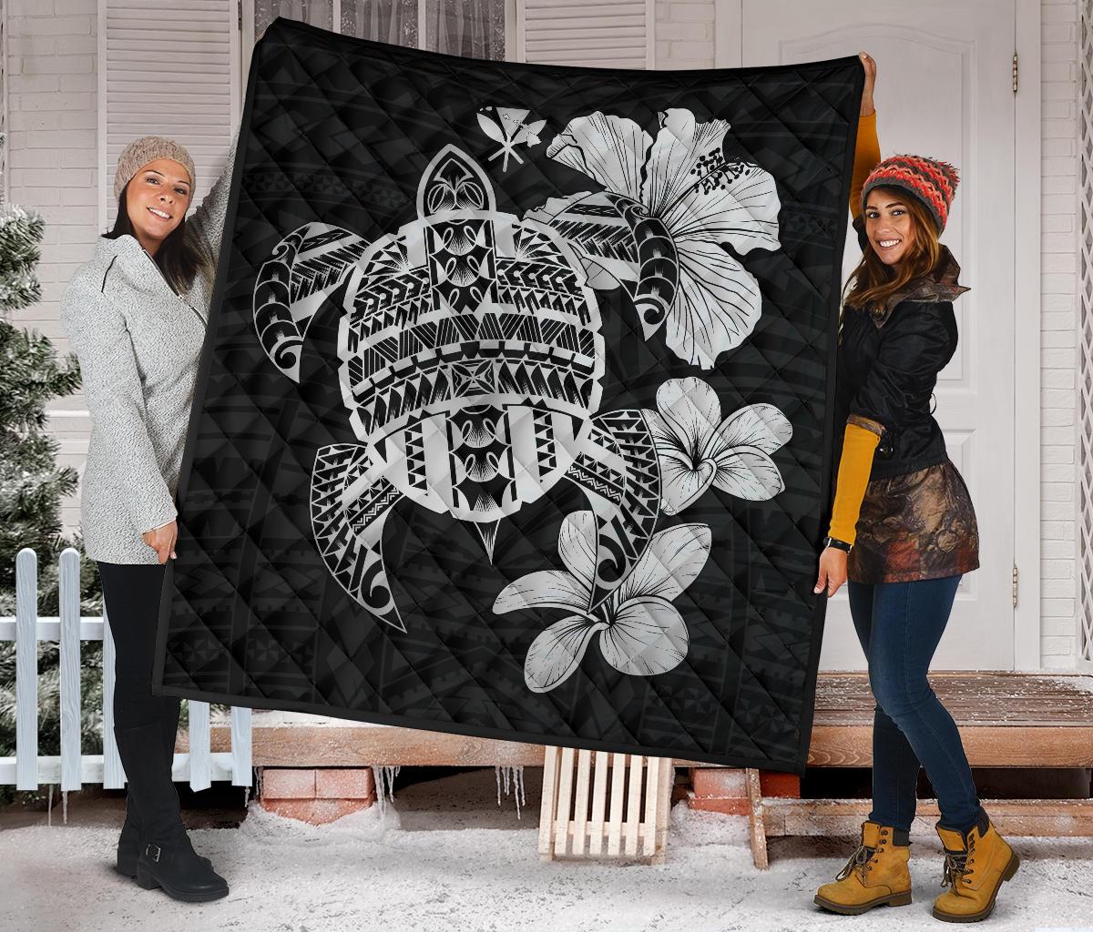 Hawaiian Kanaka Hibiscus Plumeria Mix Polynesian Turtle Premium Quilt Gray AH - Polynesian Pride