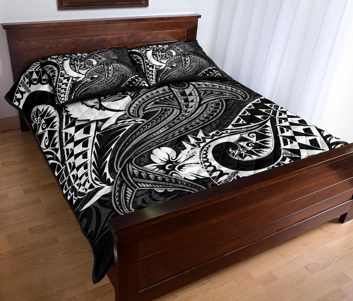 Pohnpei Quilt Bed Set - White Shark Polynesian Tattoo - Polynesian Pride