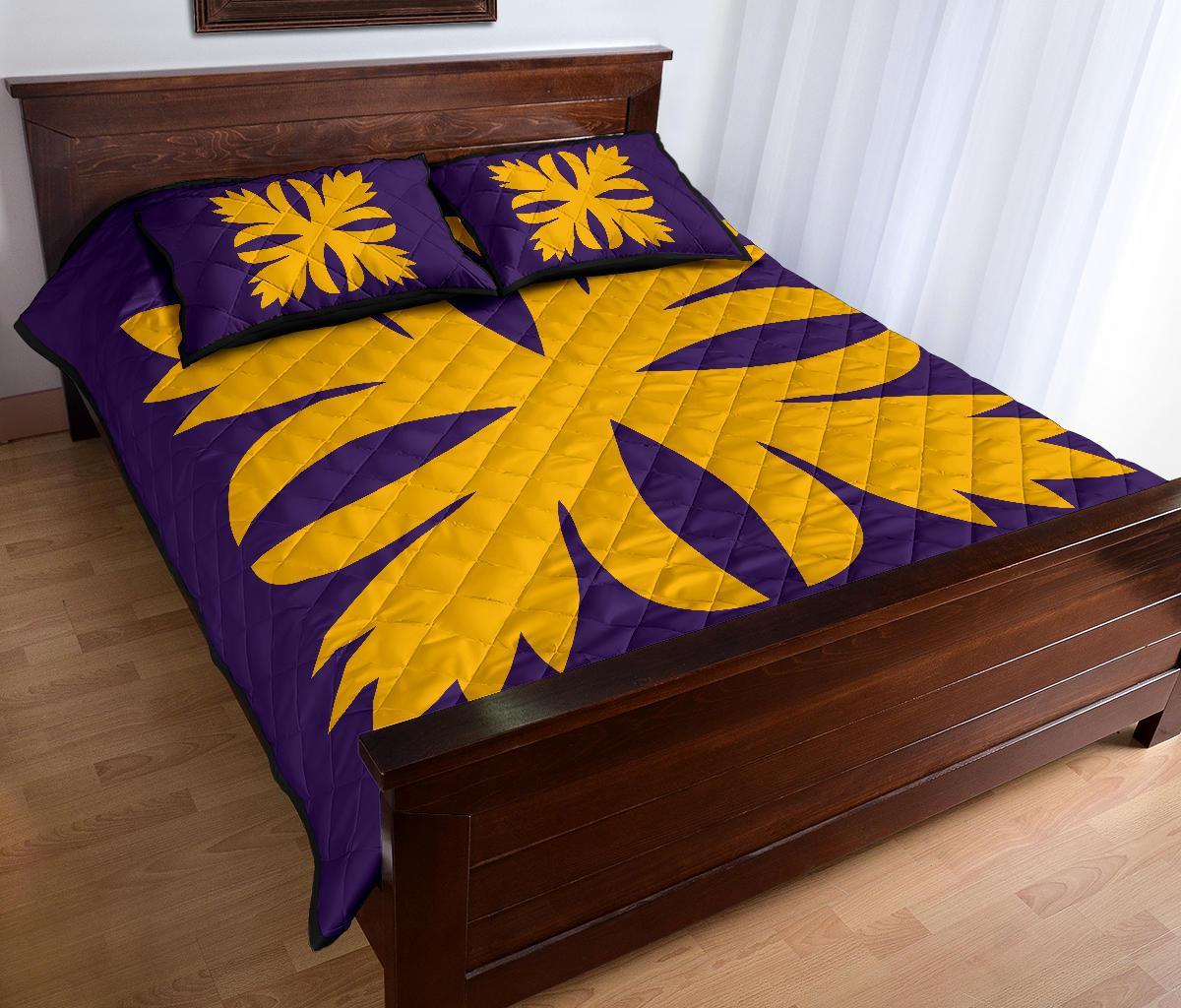 Hawaiian Royal Pattern Quilt Bed Set - Purple And Gold - C3 Style - Polynesian Pride
