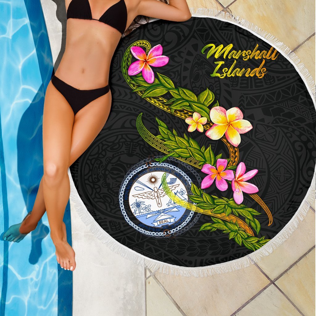 Marshall Islands Beach Blanket - Plumeria Tribal - Polynesian Pride