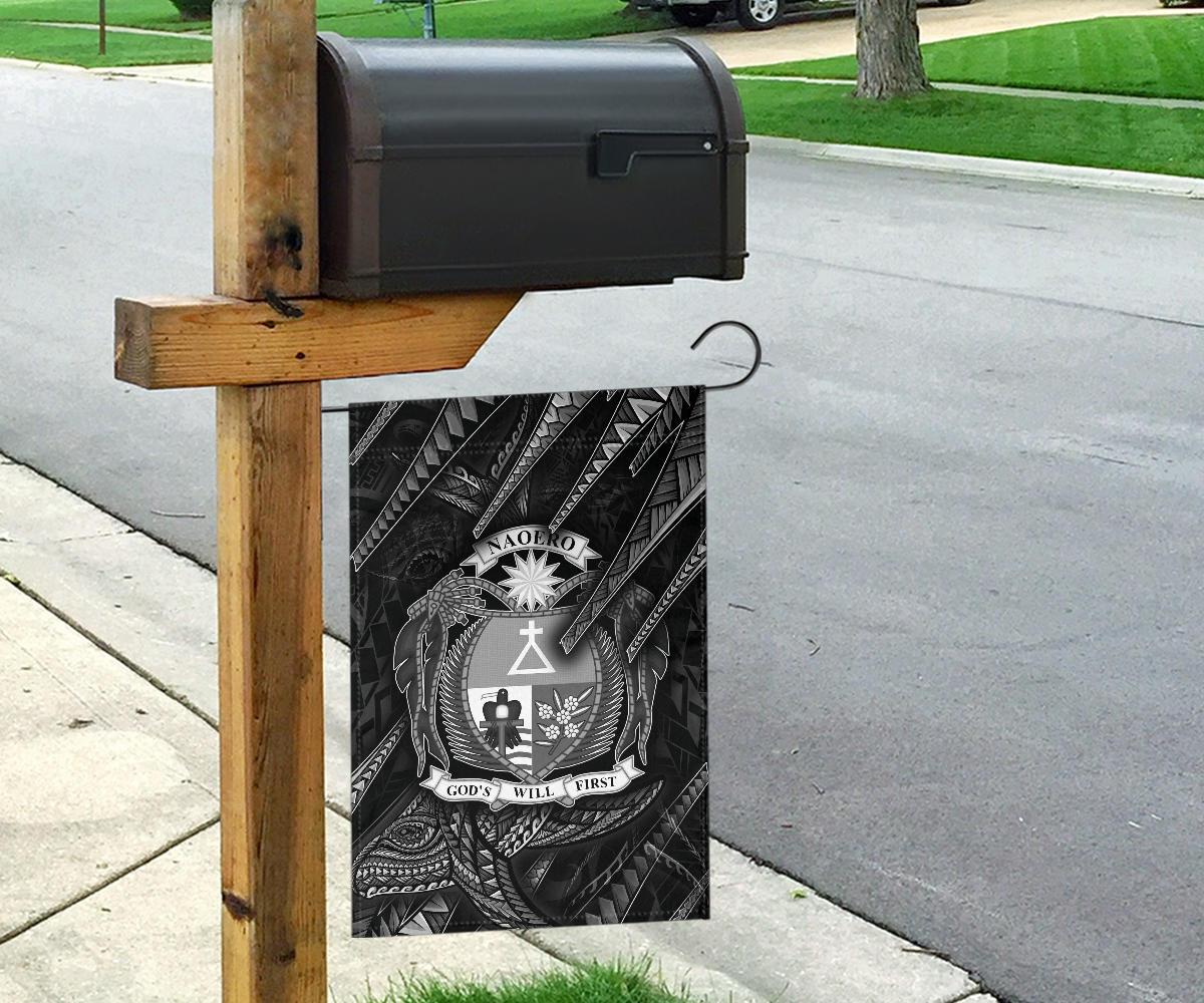 Nauru Flag - Seal With Whale Style - Polynesian Pride