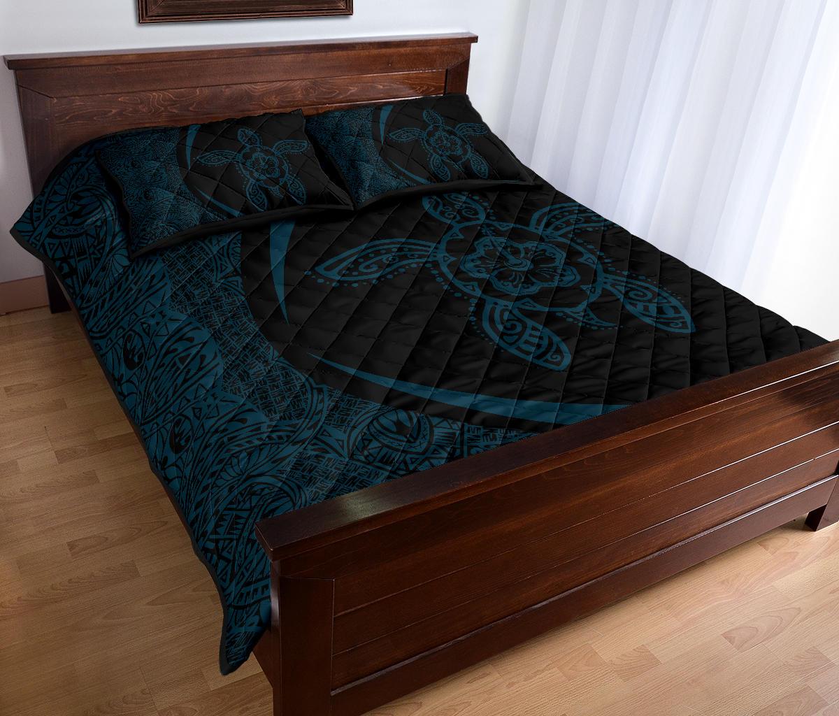 Hawaiian Polynesian Turtle Quilt Bed Set - Circle Style Blue And Black - Polynesian Pride