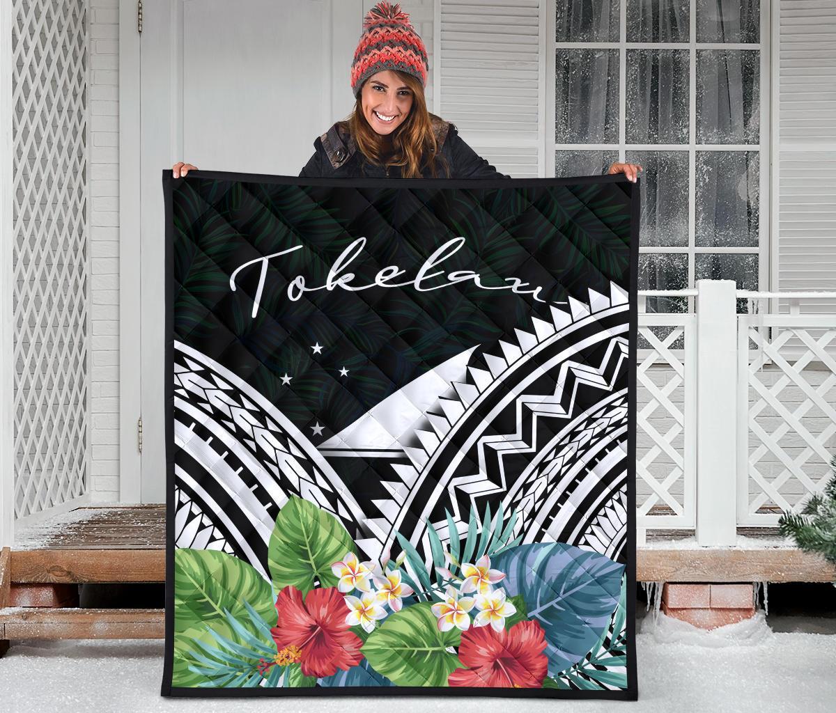 Tokelau Premium Quilt - Tokelau Coat of Arms & Polynesian Tropical Flowers White - Polynesian Pride