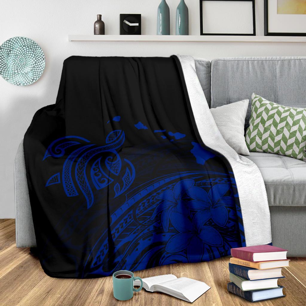 Hawaii Map Plumeria Polynesian Blue Premium Blanket - Polynesian Pride