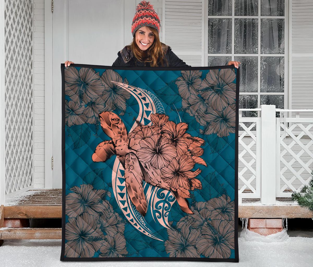 Hawaii Polynesian Turtle Hibiscus Premium Quilt - Orange - Polynesian Pride