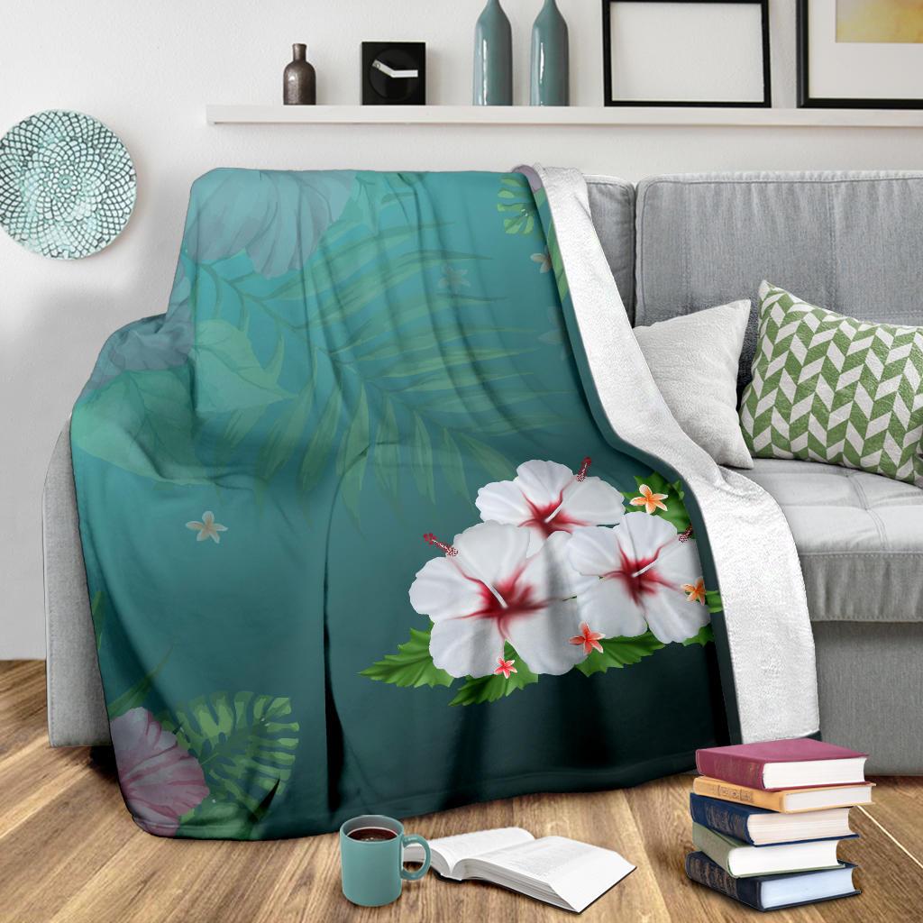 White Hibiscus Premium Blanket - Polynesian Pride
