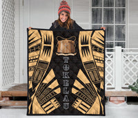 Tokelau Premium Quilt - Tokelau Coat Of Arms Polynesian Gold Tattoo - Polynesian Pride