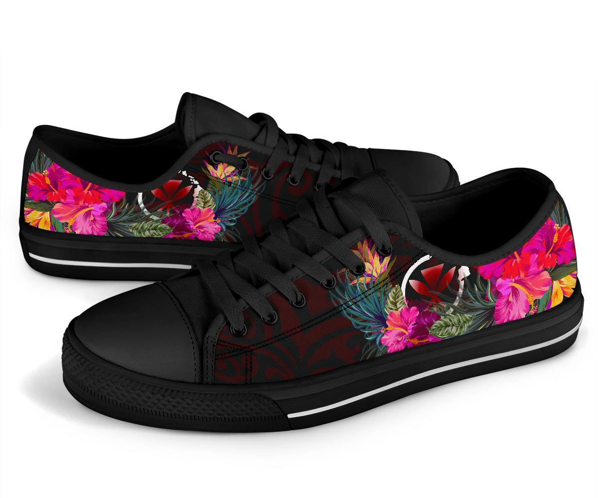 Hawaii Low Top Shoe - Kanaka Maoli With Hibiscus On Polynesian Patterns (RED) - Polynesian Pride