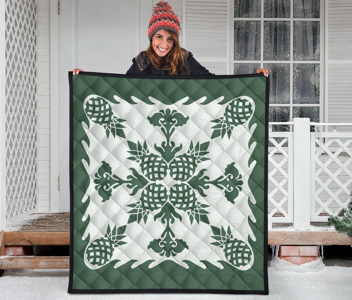 Hawaiian Premium Quilt Pineapple Pattern - Green - Polynesian Pride