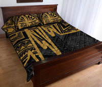 American Samoa Quilt Bed Set - Seal With Polynesian Pattern Heartbeat Style (Gold) - Polynesian Pride