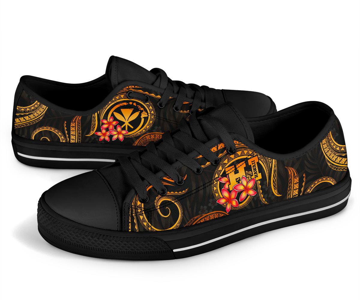 Polynesian Hawaii Low Top Shoe - Gold Plumeria - Polynesian Pride