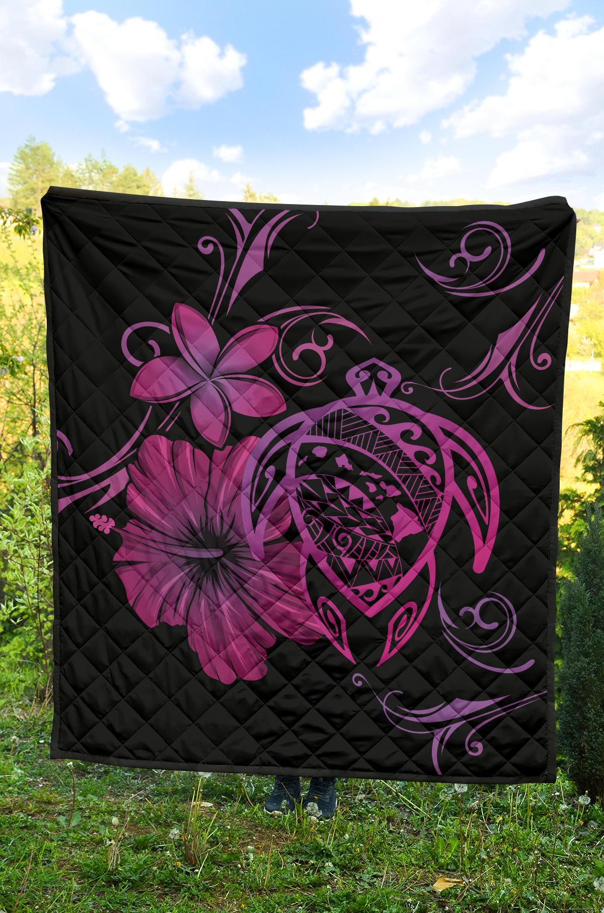 Hawaii Turtle Hibiscus Premium Quilt Pink - Polynesian Pride