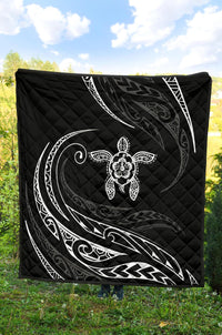 Hawaii Turtle Hibicus Premium Quilt - Frida Style - White - Polynesian Pride