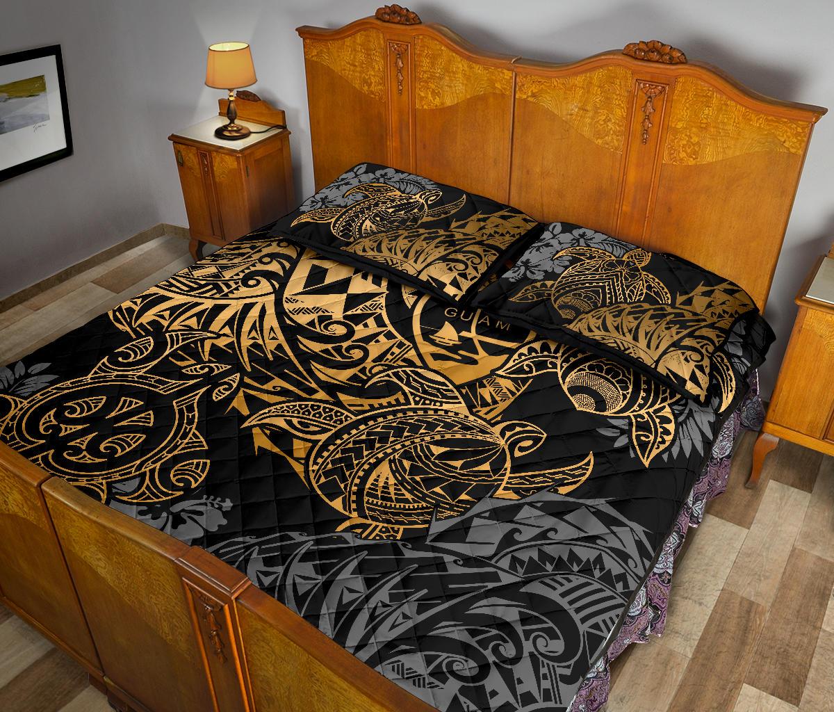 Guam Polynesian Quilt Bed Set - Gold Turtle Flowing - Polynesian Pride