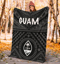 Guam Premium Blanket - Guam Seal With Polynesian Tattoo Style (Black) - Polynesian Pride