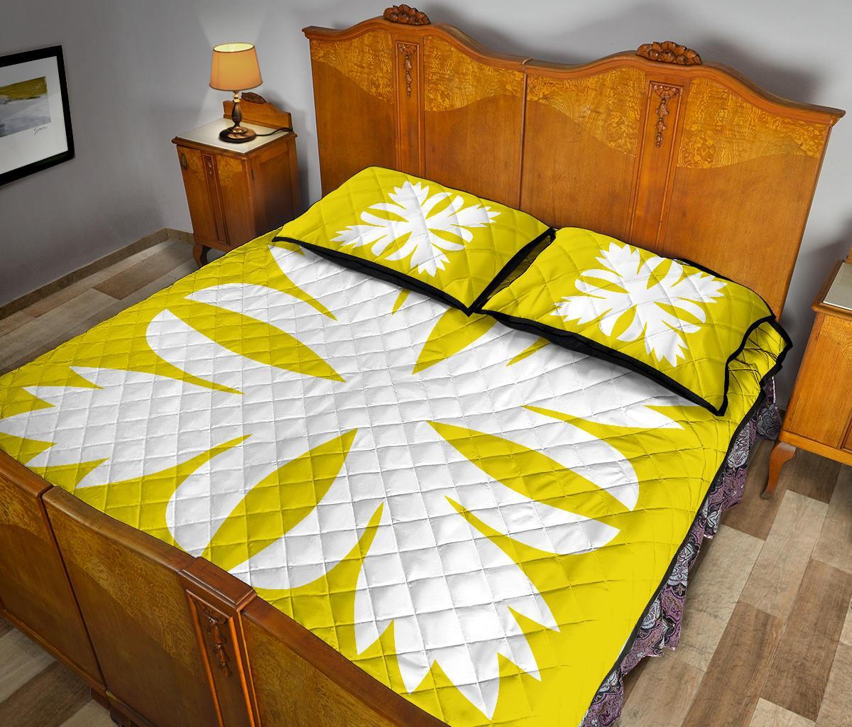 Hawaiian Royal Pattern Quilt Bed Set - Yellow - C3 Style - Polynesian Pride