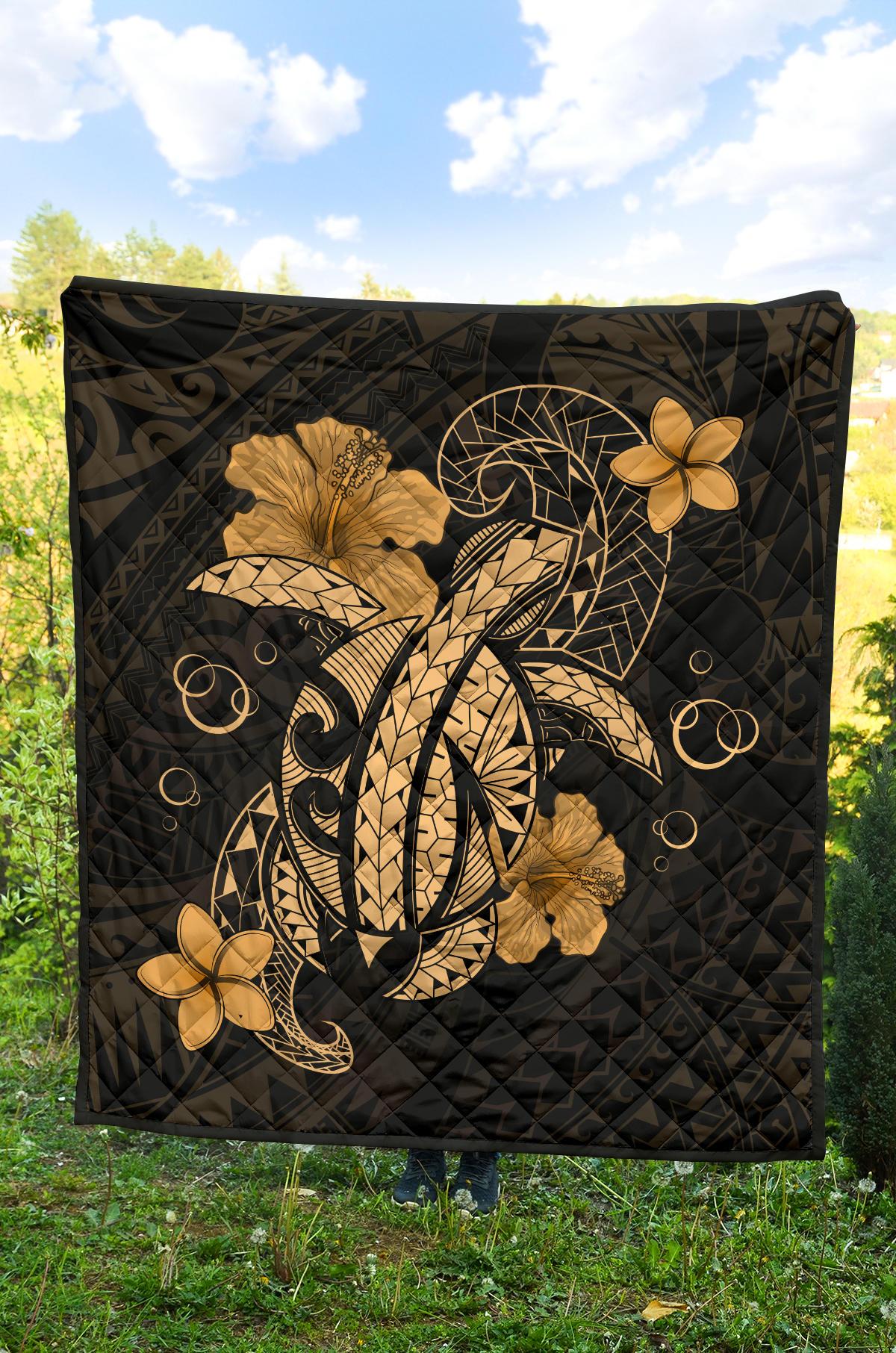 Hawaii Turtle Flower Polynesian Premium Quilt - Gold - Polynesian Pride