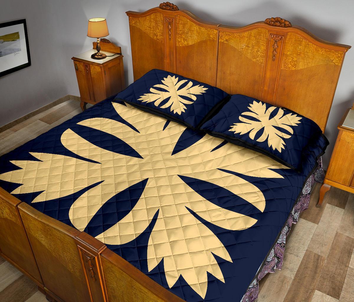 Hawaiian Royal Pattern Quilt Bed Set - Indigo - C3 Style - Polynesian Pride
