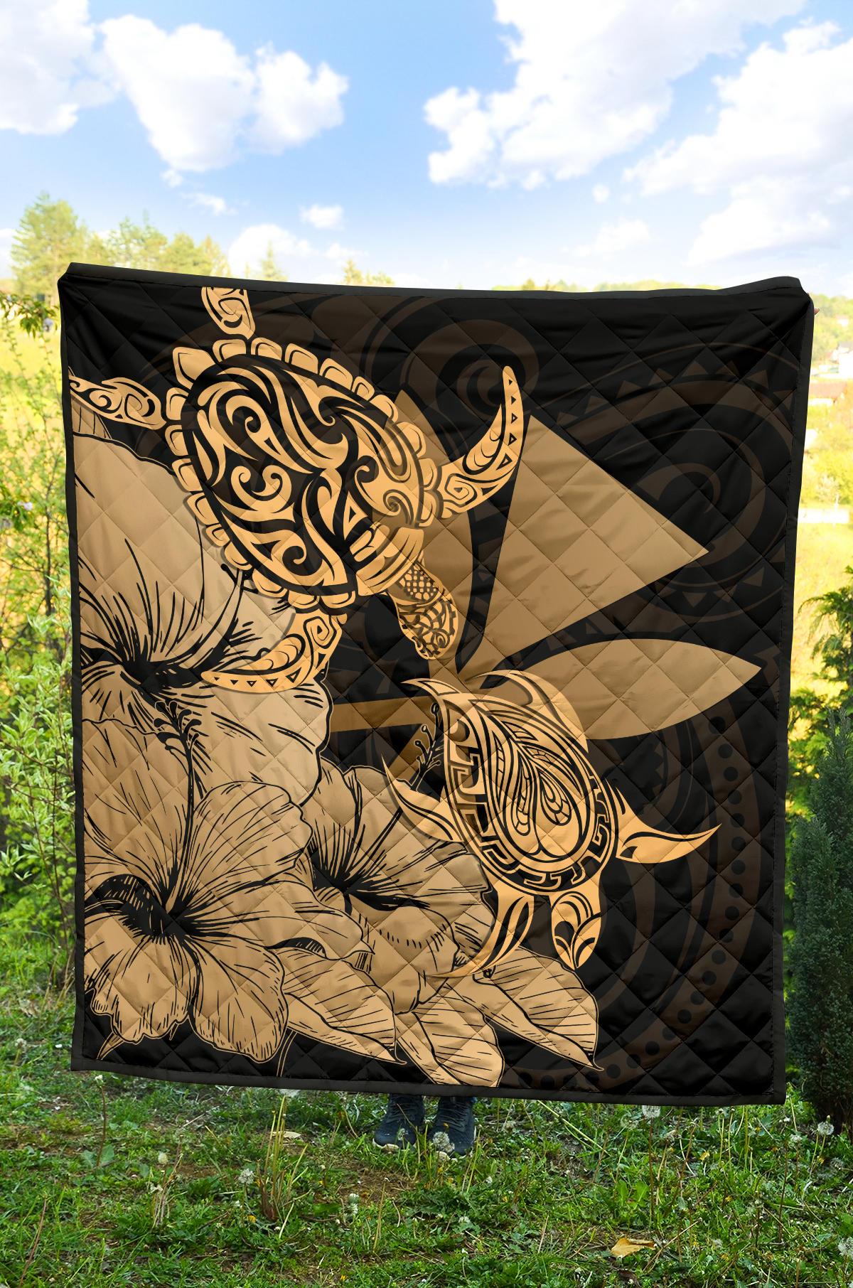 Hawaii Turtle Premium Quilt Polynesian Hibiscus Art Ver 2.0 Gold AH - Polynesian Pride