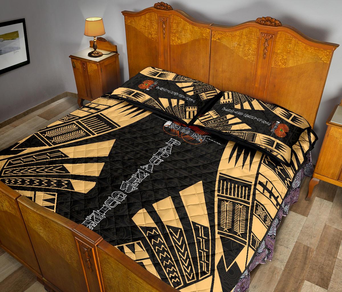 Papua New Guinea Quilt Bed Set - Papua New Guinea Coat Of Arms & Polynesian Yellow Tattoo Style - Polynesian Pride