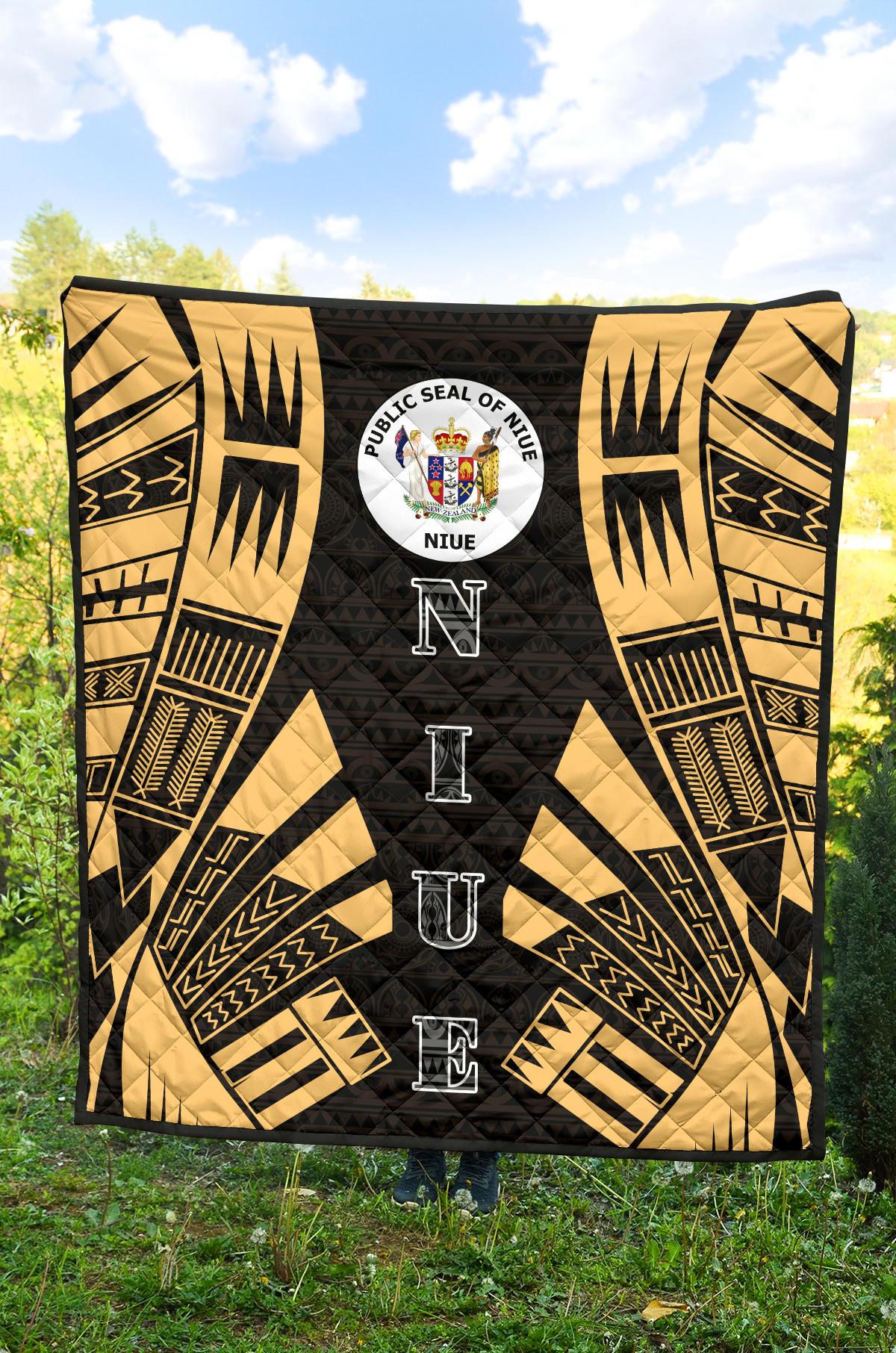 Niue Premium Quilt - Niue Seal Polynesian Gold Tattoo - Polynesian Pride