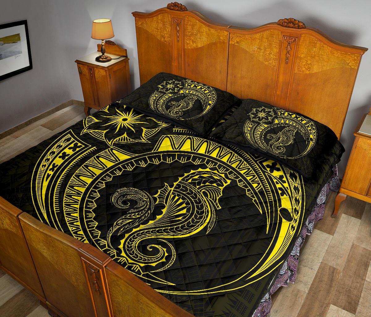 Polynesian Quilt Bed Set - Polynesian Yellow Seahorse Tattoo - Polynesian Pride