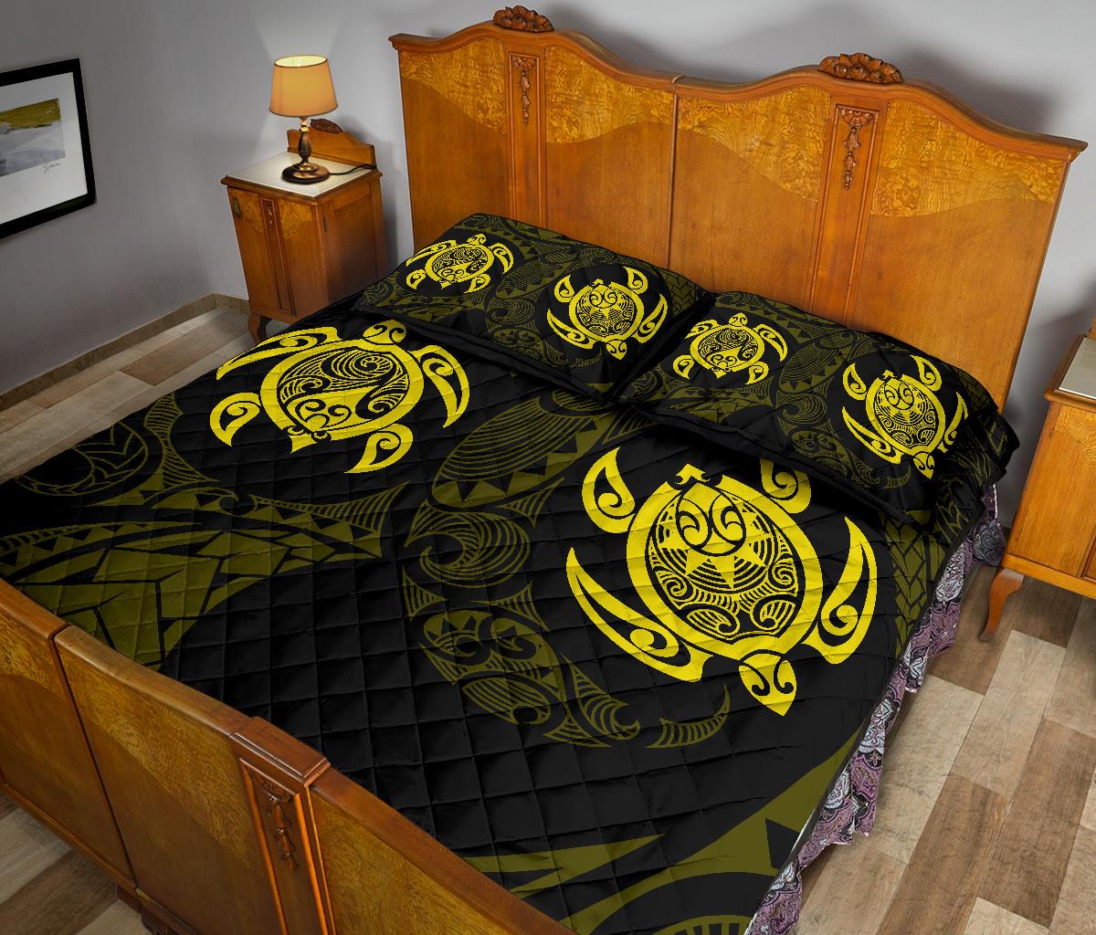 Hawaii Polynesian Turtle Quilt Bed Set Yellow - Polynesian Pride
