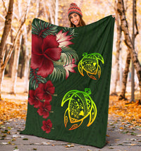 Hawaii Premium Blanket - Turtle Hibiscus Pattern Hawaiian Premium Blanket - Green - Polynesian Pride