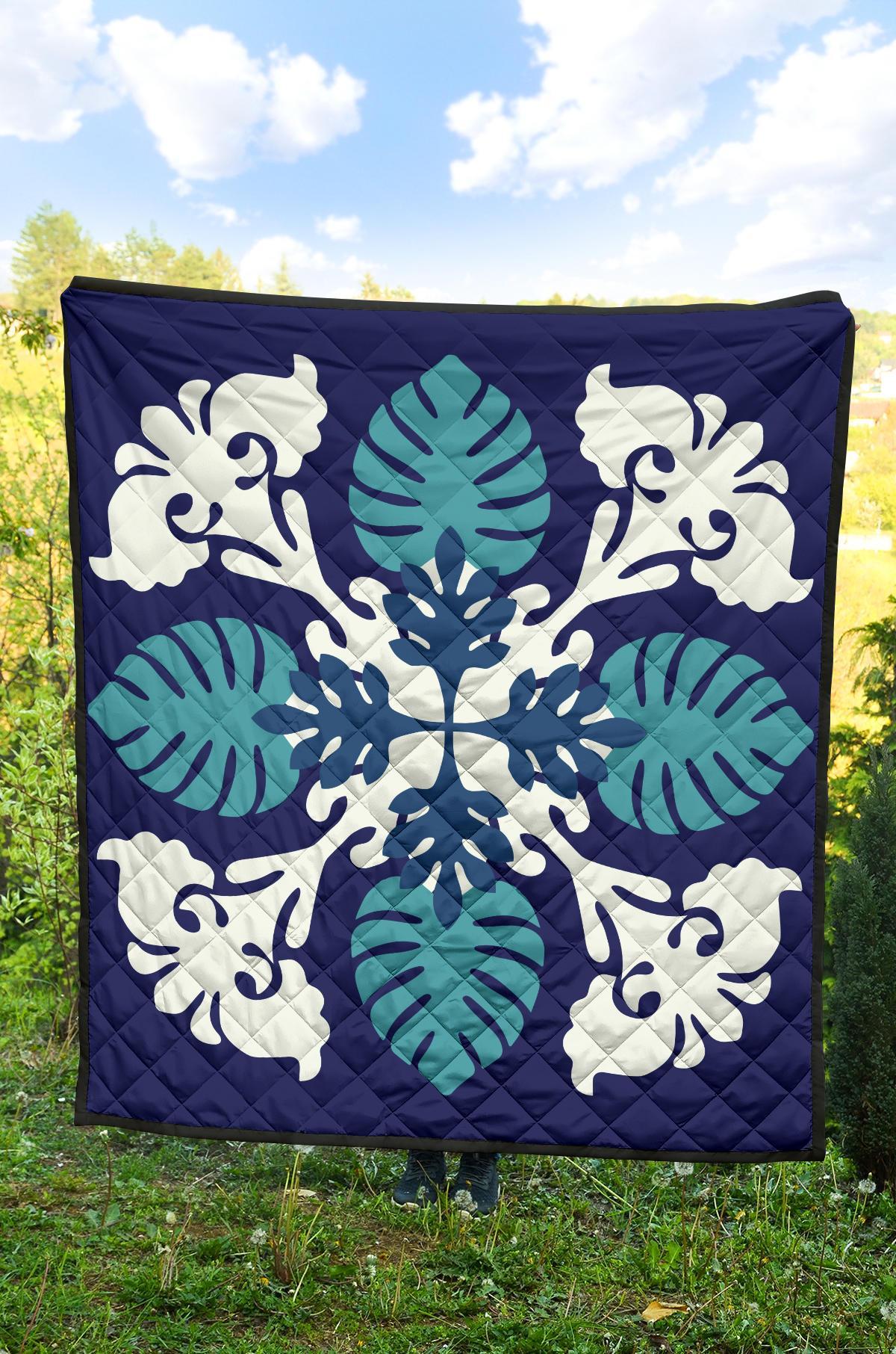 Hawaiian Leaves Tropical Pattern Premium Quilt - Blue - Argu Style - AH - Polynesian Pride