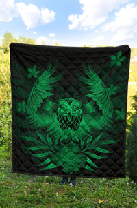 Hawaii Owl Hibiscus Plumeria Premium Quilt - Green - Polynesian Pride