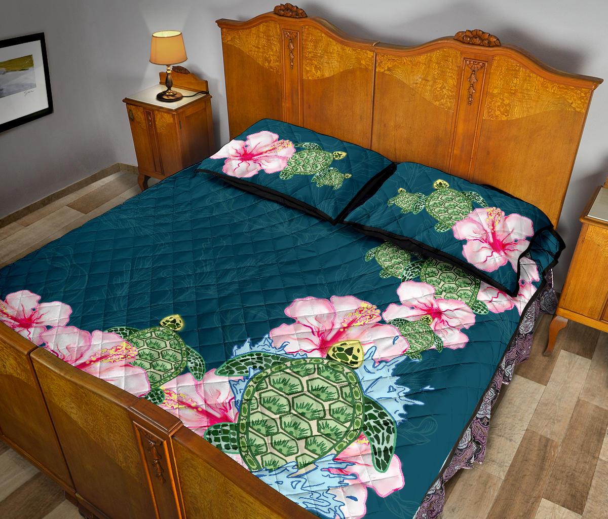 Hibiscus Turtle Dance Quilt Bed Set - Polynesian Pride
