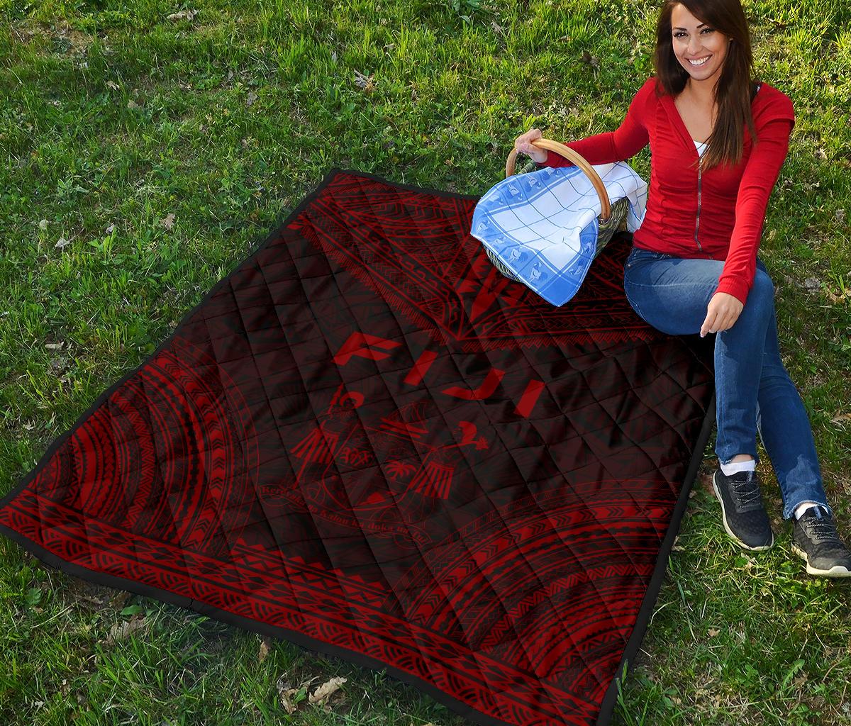 Fiji Premium Quilt - Fiji Coat Of Arms Polynesian Chief Red Version - Polynesian Pride