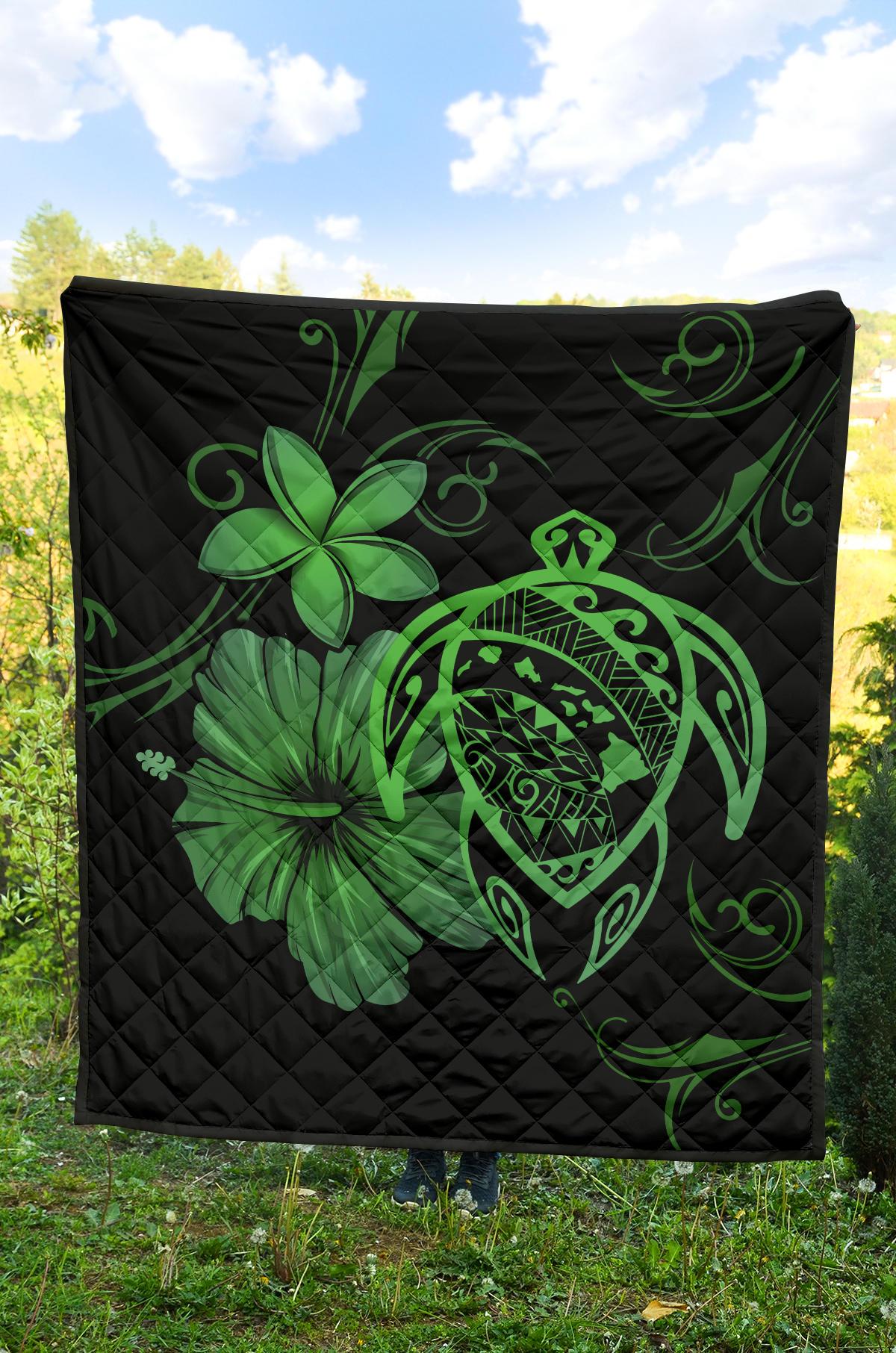 Hawaii Turtle Hibiscus Premium Quilt Green - Polynesian Pride