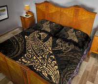 Polynesian Quilt Bed Set - Polynesian Gold Shark Warrior Tattoo - Polynesian Pride