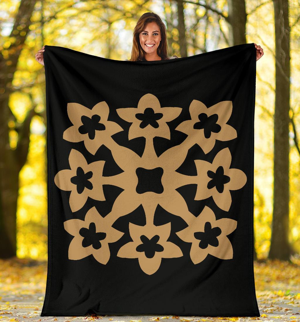 Hawaiian Premium Blanket Royal Pattern - Black And Gold - A1 Style - Polynesian Pride