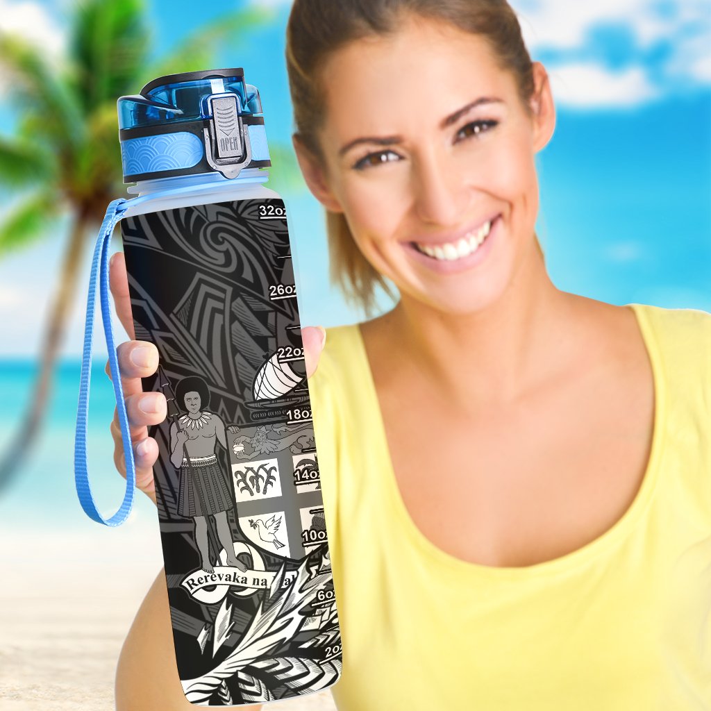 Fiji Hydro Tracking Bottle - Wings Style - Polynesian Pride