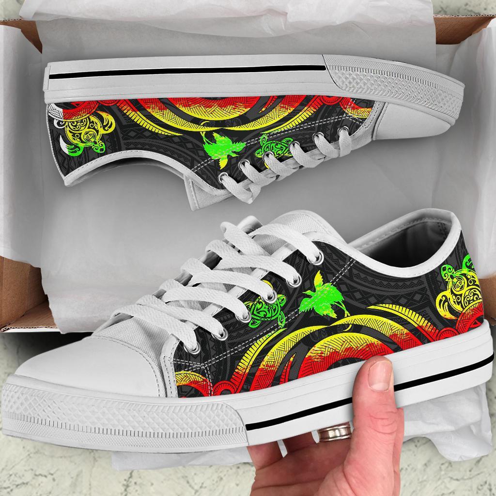 Papua New Guinea Low Top Canvas Shoes - Reggae Tentacle Turtle - Polynesian Pride