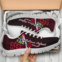 Solomon Islands Polynesian Sneakers - Coat Of Arm With Hibiscus - Polynesian Pride