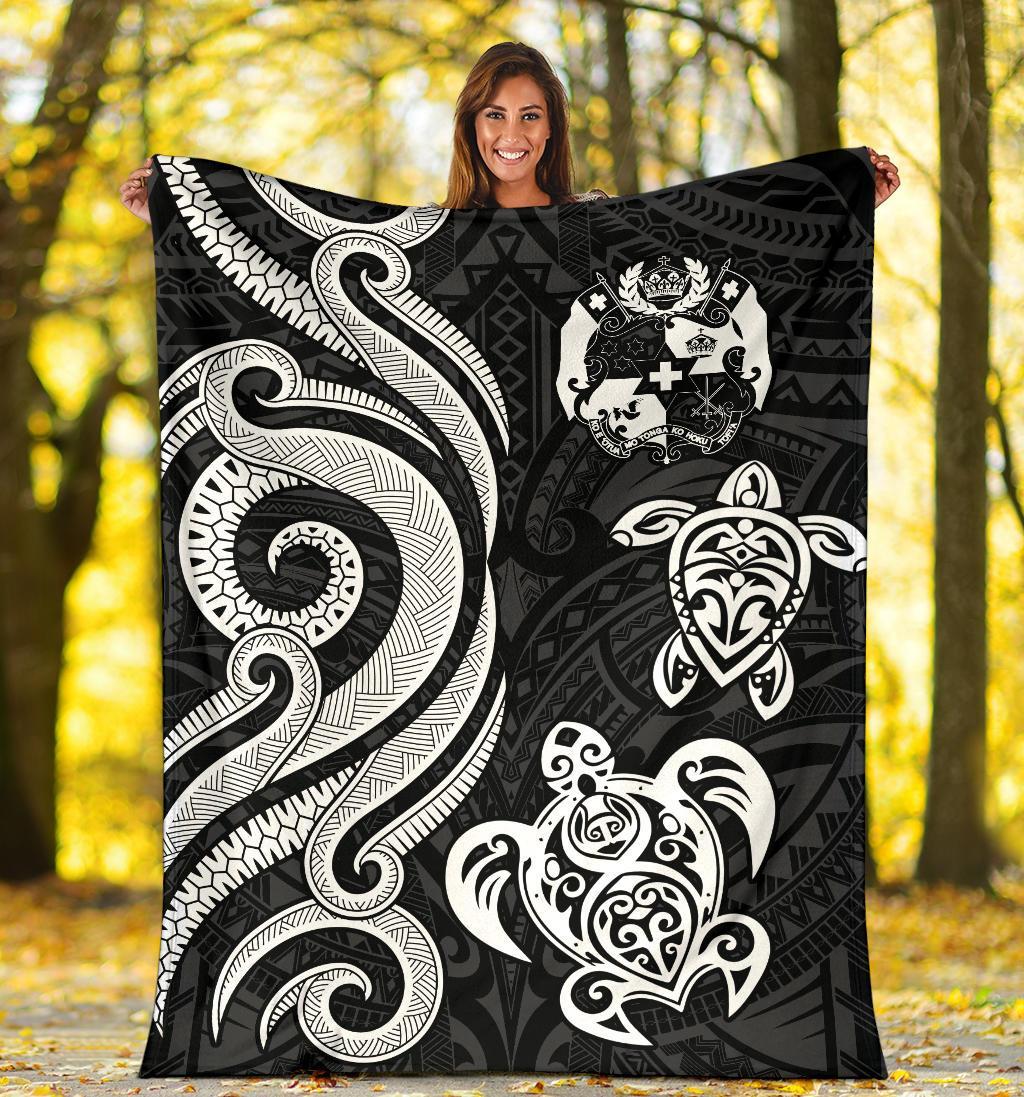 Tonga Polynesian Premium Blanket - White Tentacle Turtle - Polynesian Pride