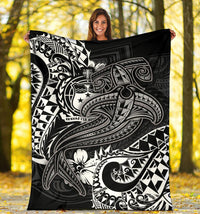 Samoa Premium Blanket - White Shark Polynesian Tattoo - Polynesian Pride