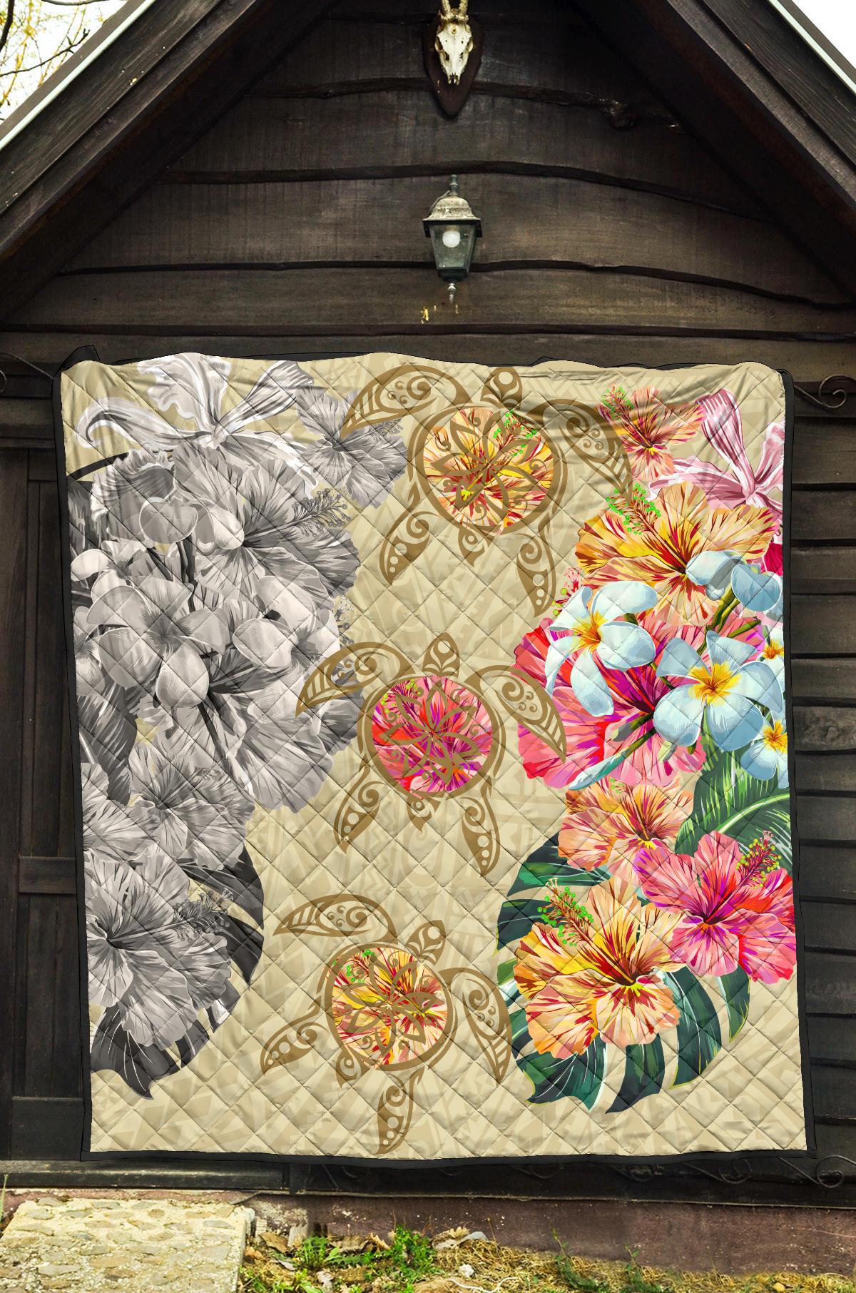 Hawaii Polynesian Flowers Swimming Turtles Premium Quilt - Polynesian Pride
