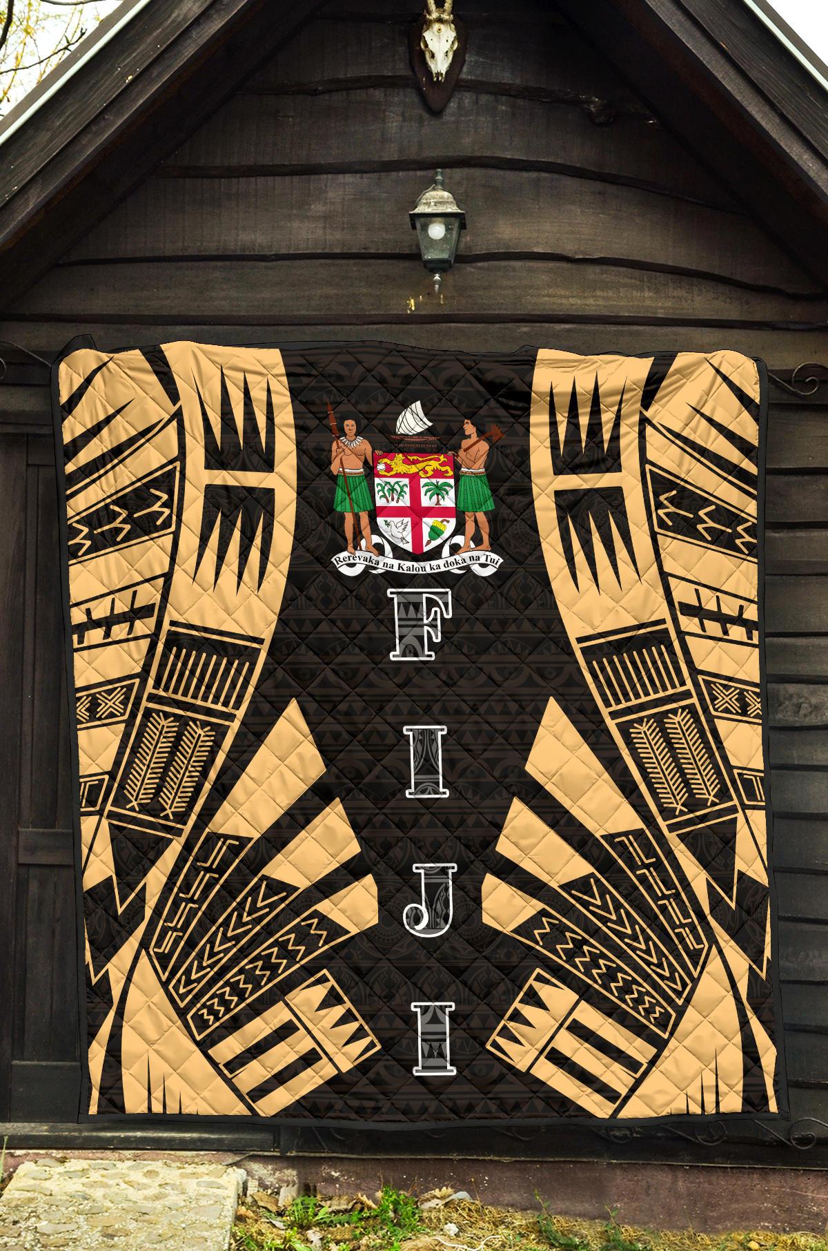 Fiji Premium Quilt - Fiji Coat Of Arms Polynesian Gold Tattoo - Polynesian Pride
