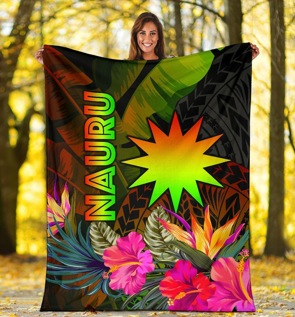 Nauru Polynesian Premium Blanket - Hibiscus and Banana Leaves - Polynesian Pride