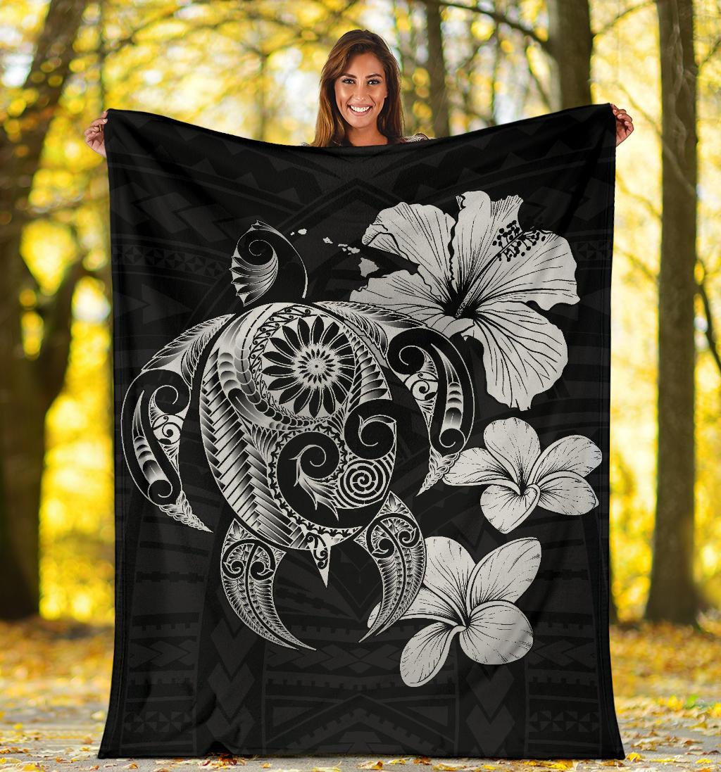 Hibiscus Plumeria Mix Polynesian Gray Turtle Premium Blanket - Polynesian Pride