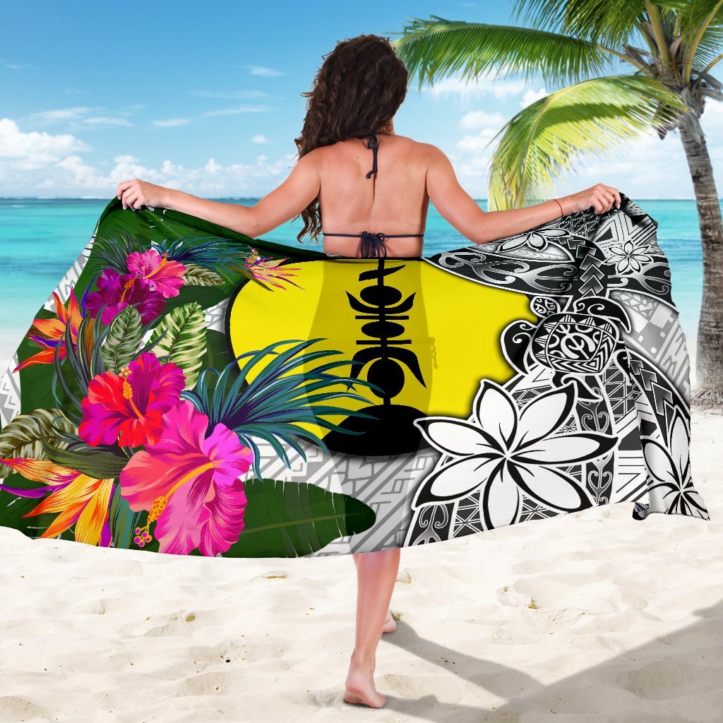 New Caledonia Sarong White - Turtle Plumeria Banana Leaf - Polynesian Pride