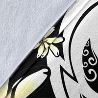 Hawaii Plumeria Premium Blanket - Polynesian Pride