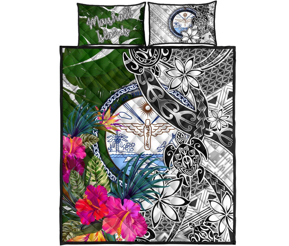Marshall Islands Quilt Bed Set White - Turtle Plumeria Banana Leaf Crest - Polynesian Pride